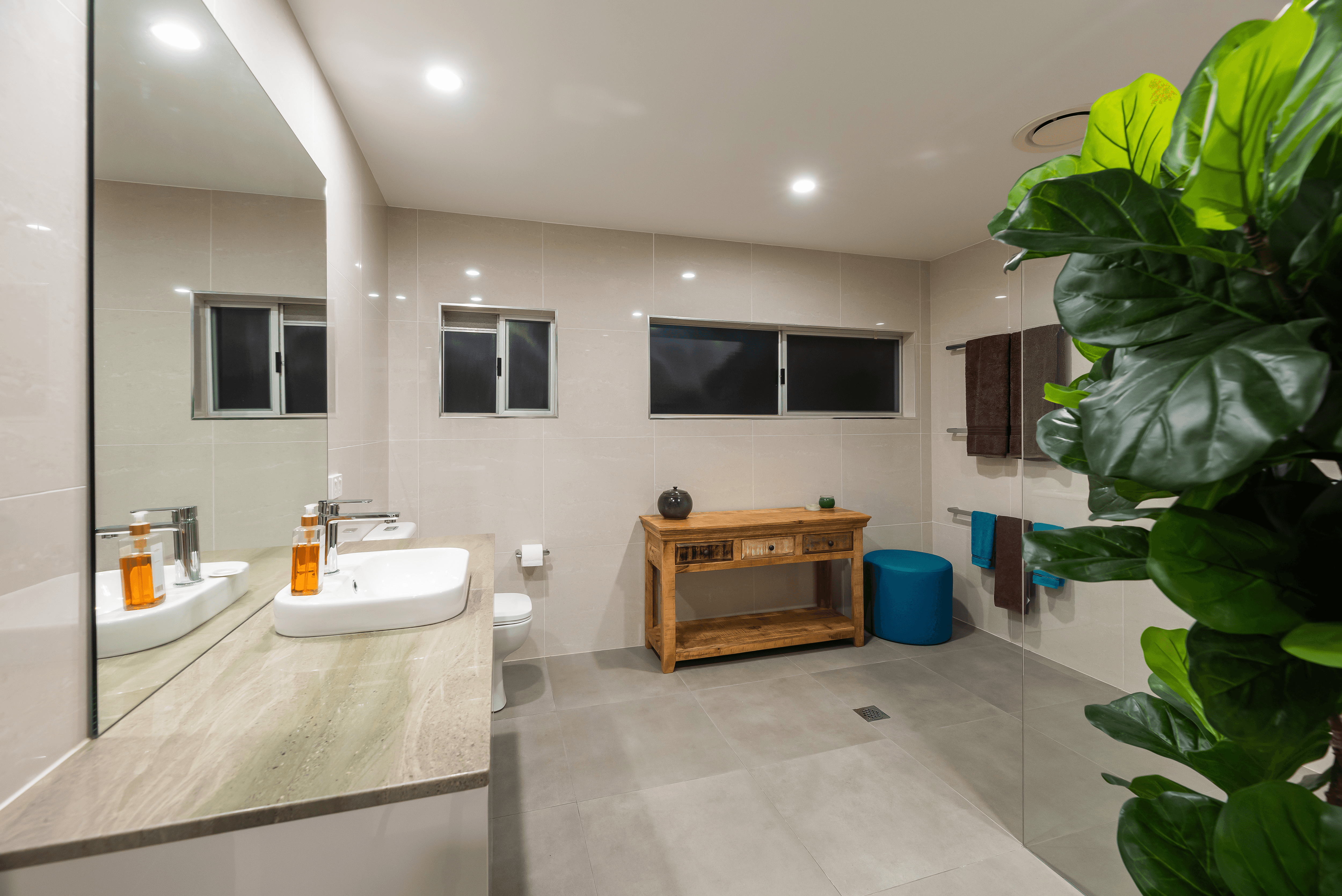 21 Killowill Avenue, PARADISE POINT, QLD 4216