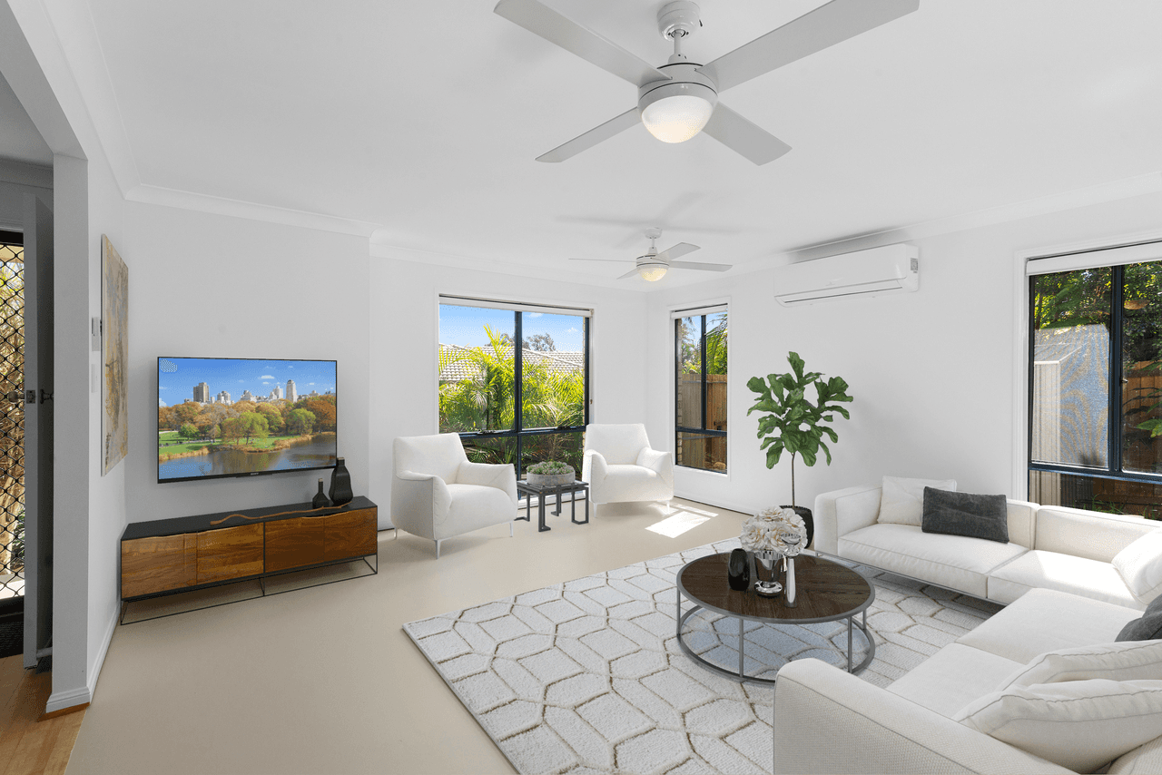 8 Ajax Court, CURRUMBIN WATERS, QLD 4223