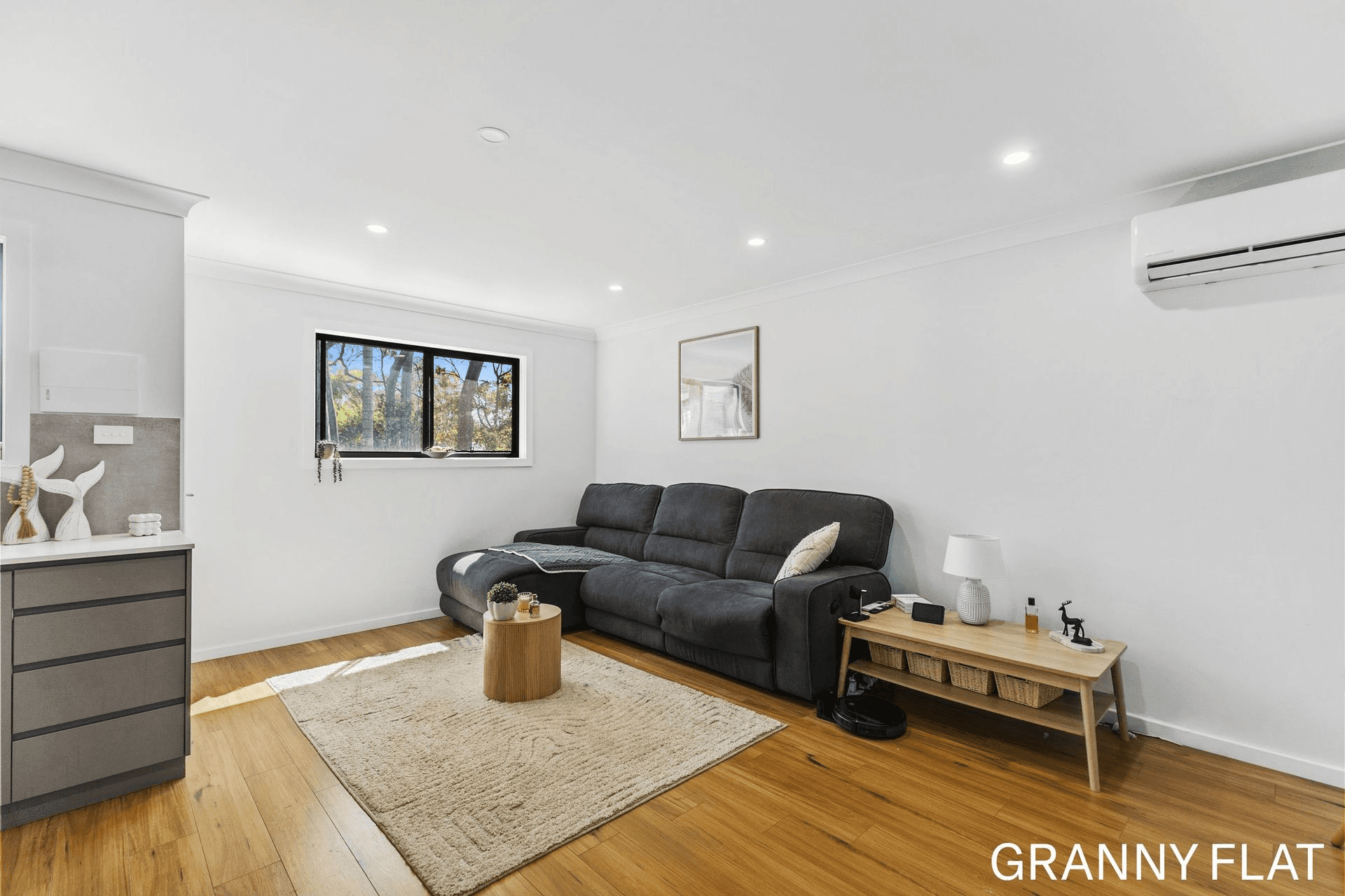 11 Donegal Road, Berkeley Vale, NSW 2261