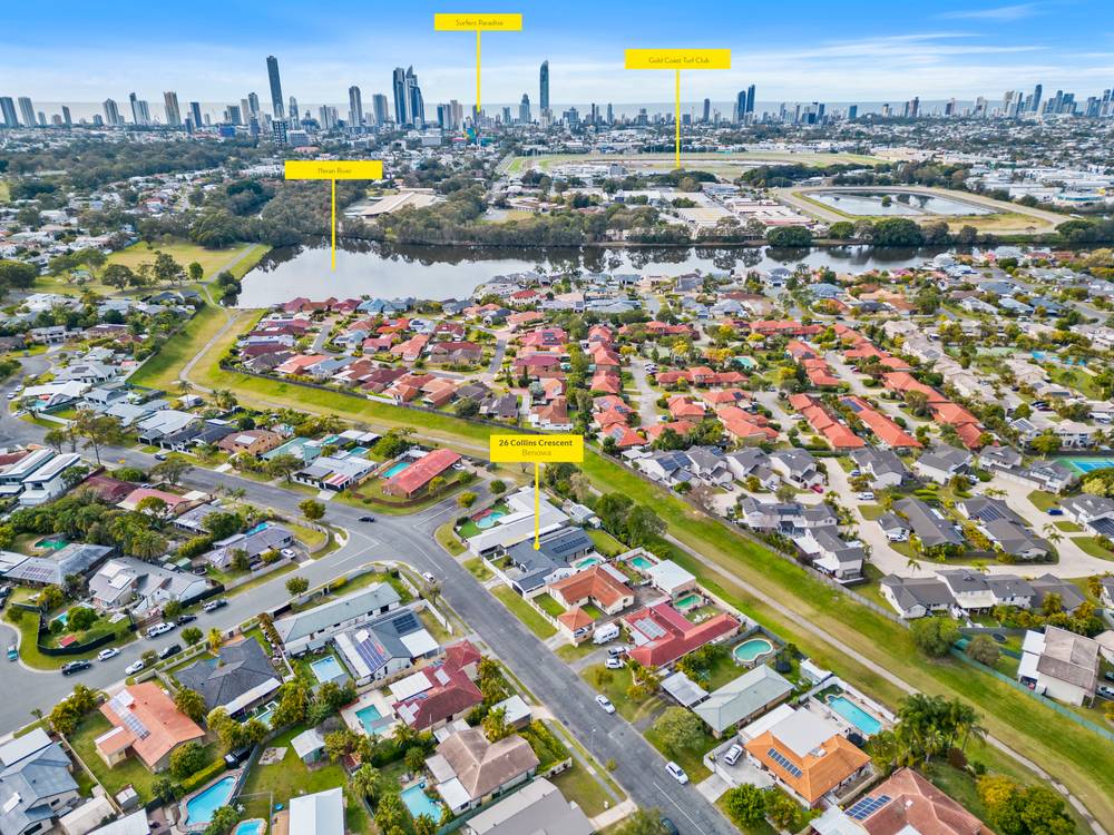26 Collins Crescent, BENOWA, QLD 4217