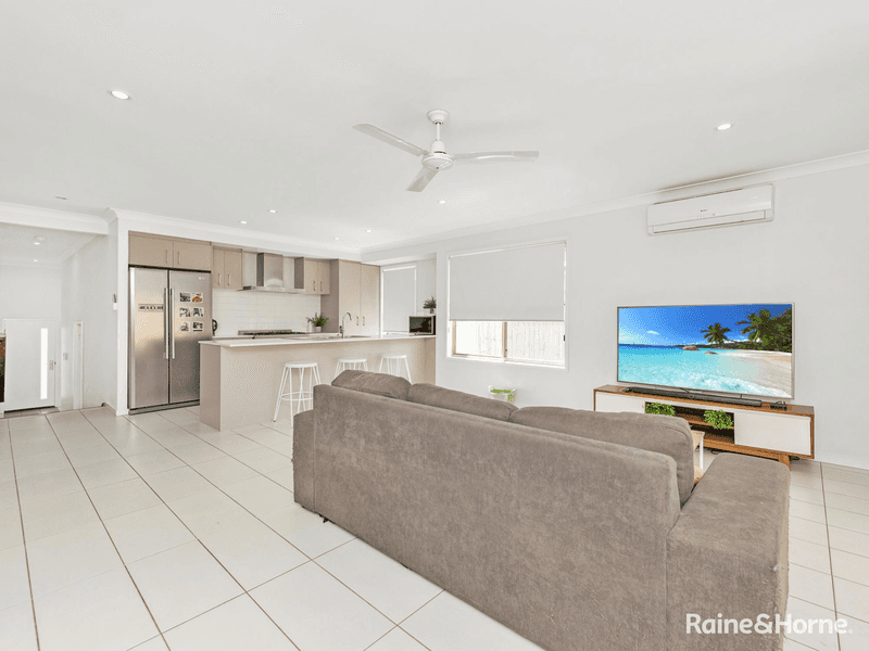 6 Breasley Street, WILLOW VALE, QLD 4209