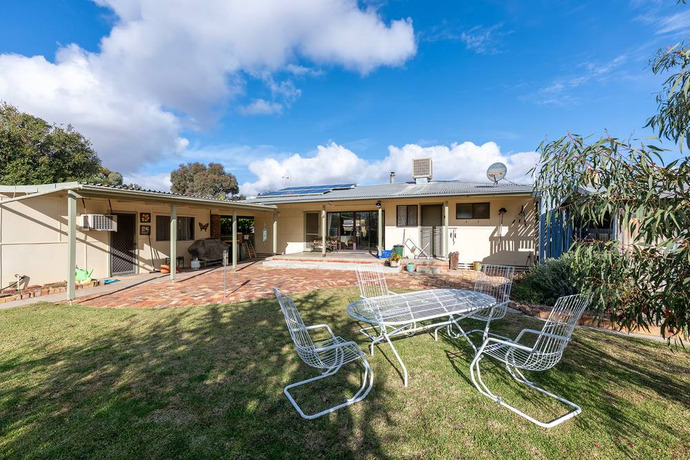 40 Rockley Street, NHILL, VIC 3418