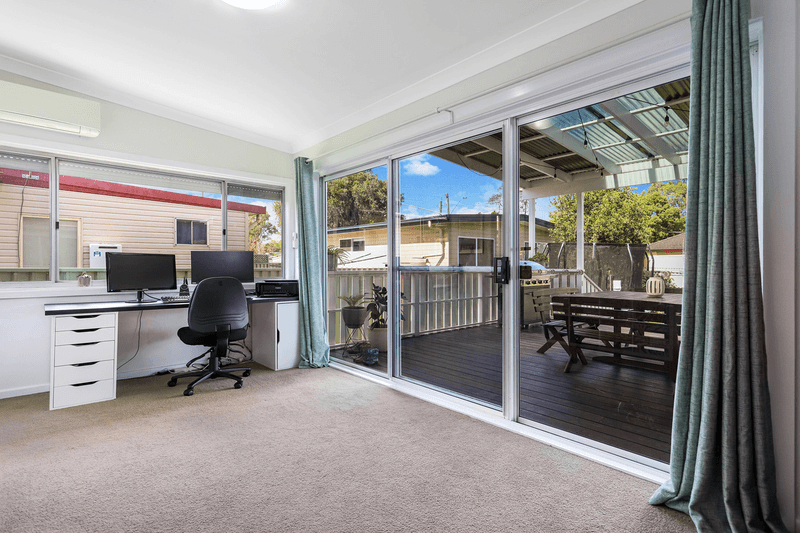 4 Bromfield Avenue, Toongabbie, NSW 2146