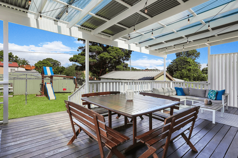 4 Bromfield Avenue, Toongabbie, NSW 2146