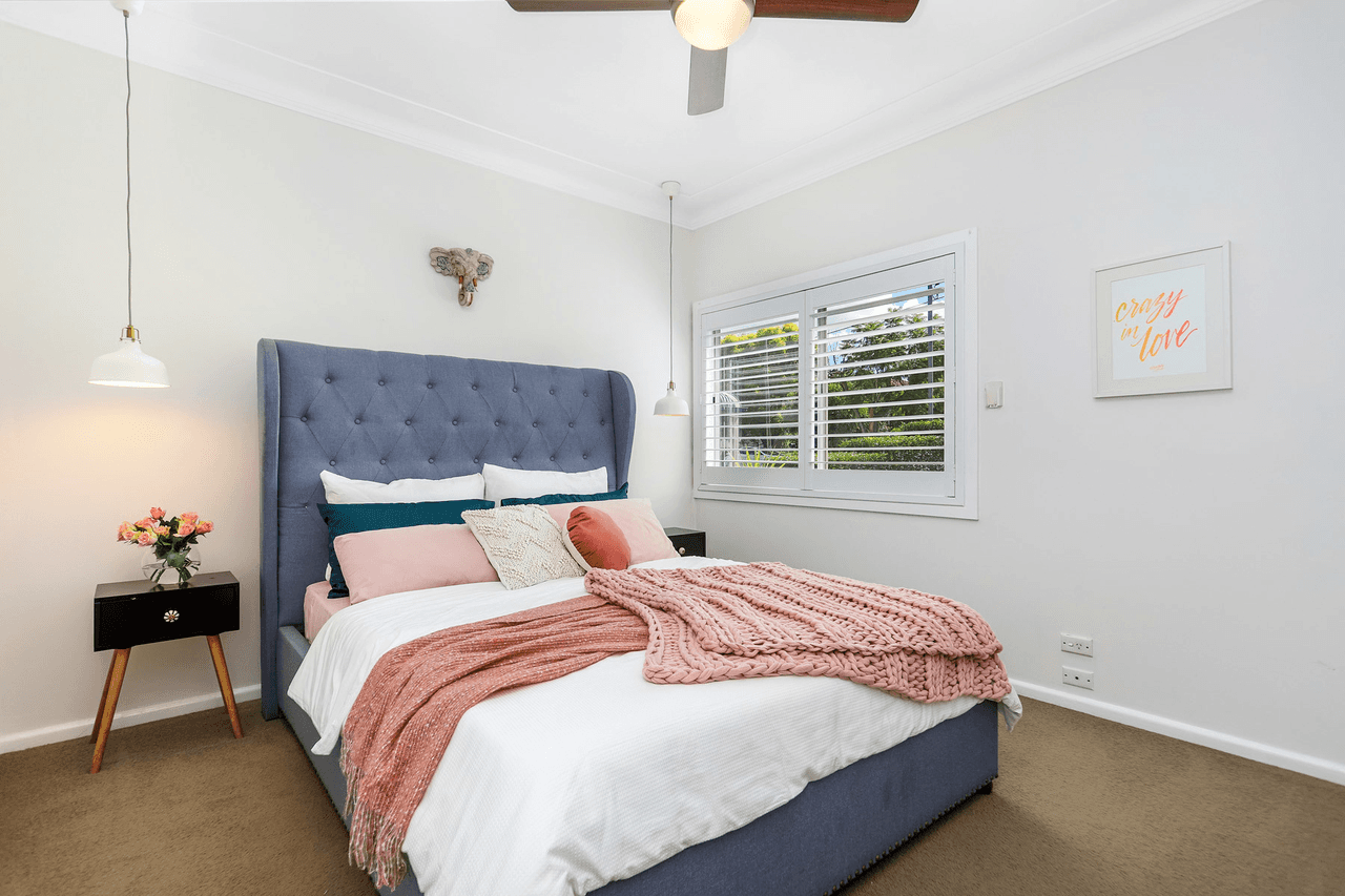 4 Bromfield Avenue, Toongabbie, NSW 2146