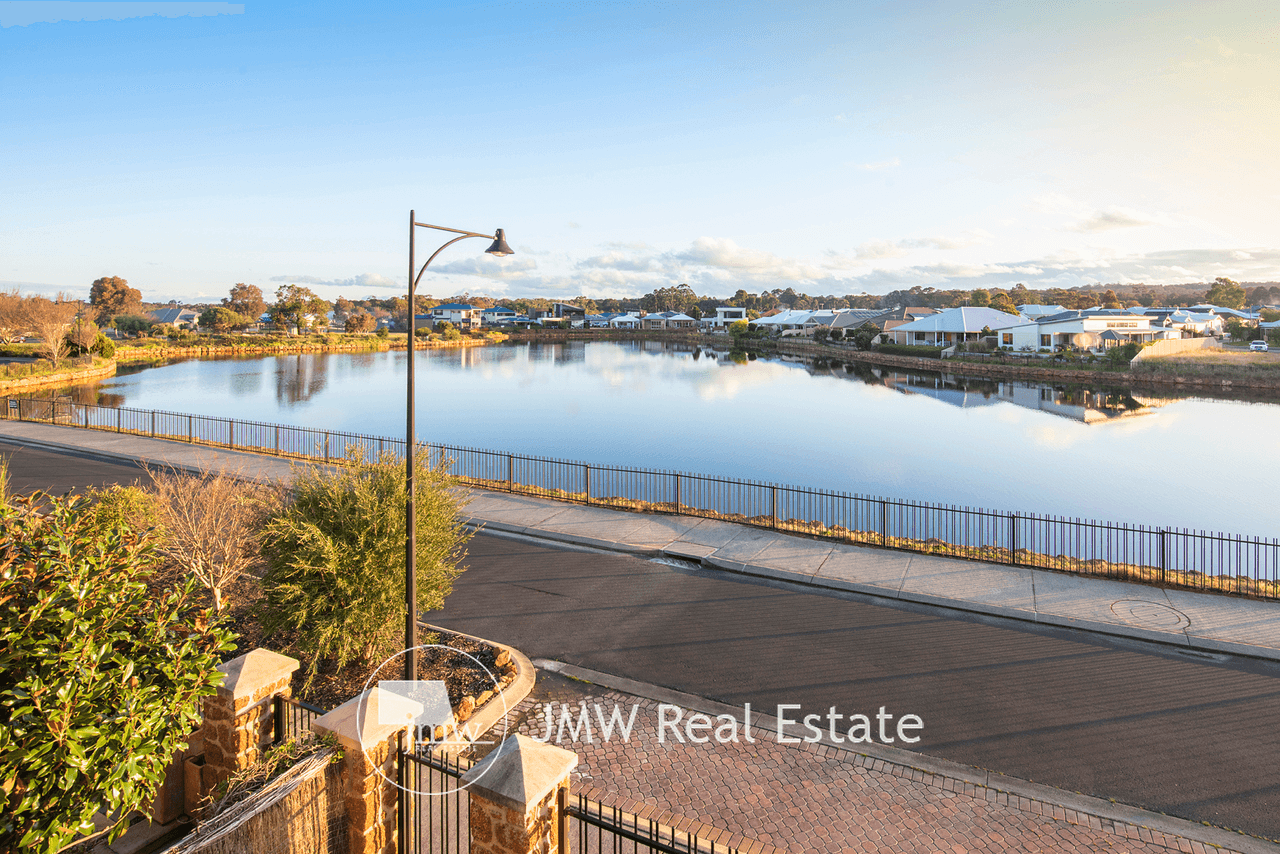 21 Long Island Quays, DUNSBOROUGH, WA 6281