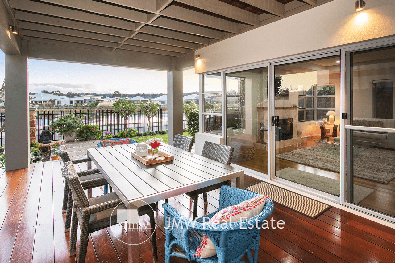 21 Long Island Quays, DUNSBOROUGH, WA 6281