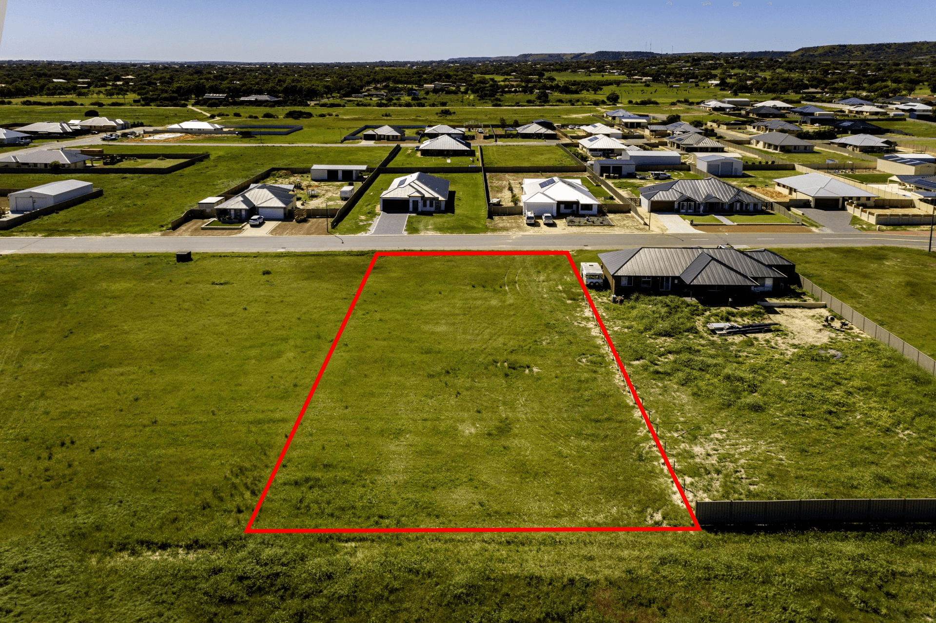 25 Wisteria Parade, Moresby, WA 6530