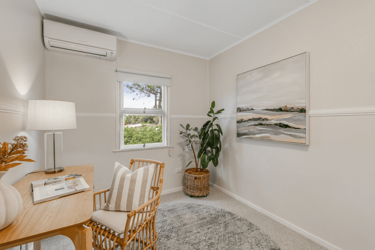 16 Roessler Street, Rangeville, QLD 4350