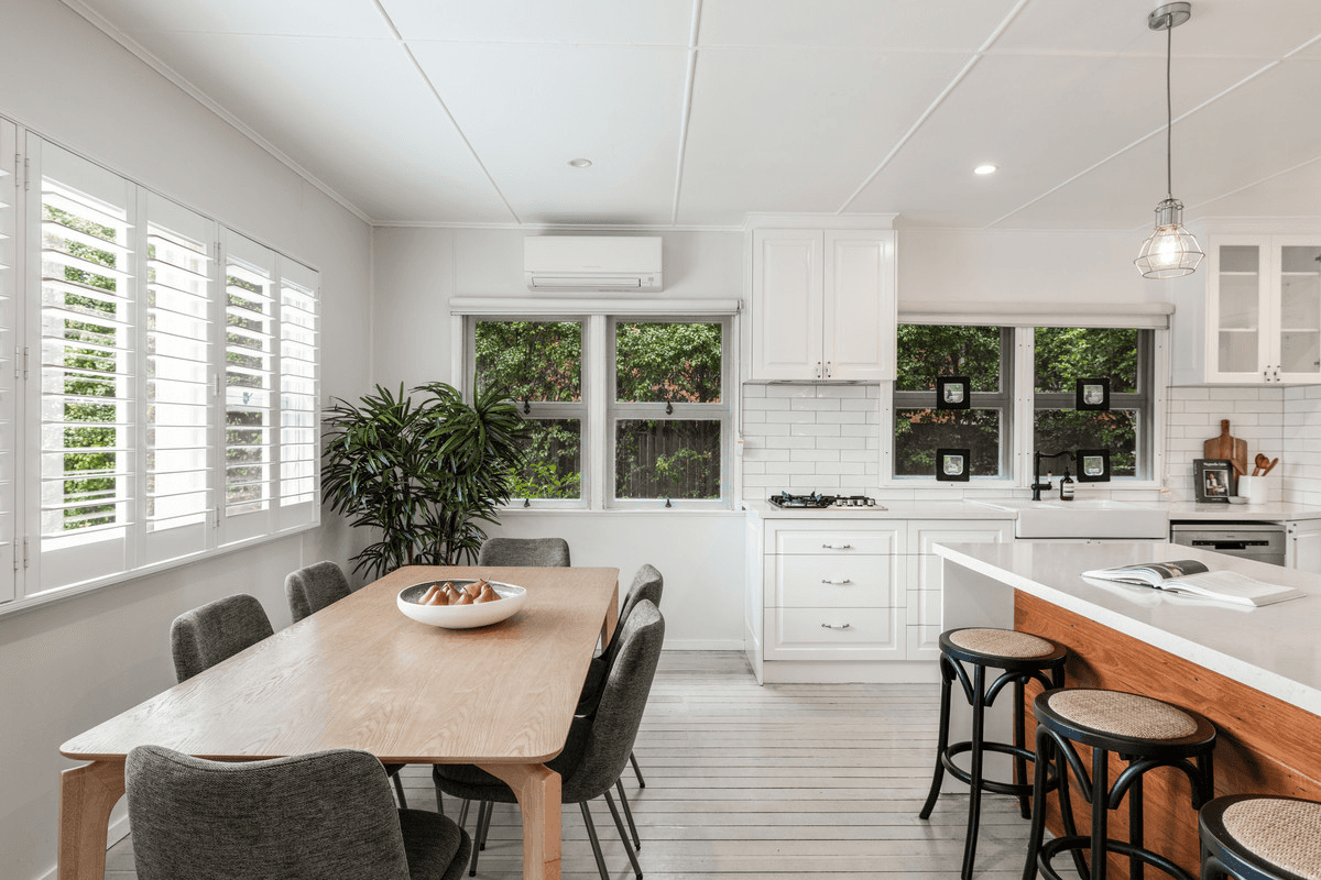 16 Roessler Street, Rangeville, QLD 4350
