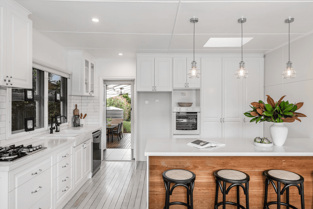 16 Roessler Street, Rangeville, QLD 4350