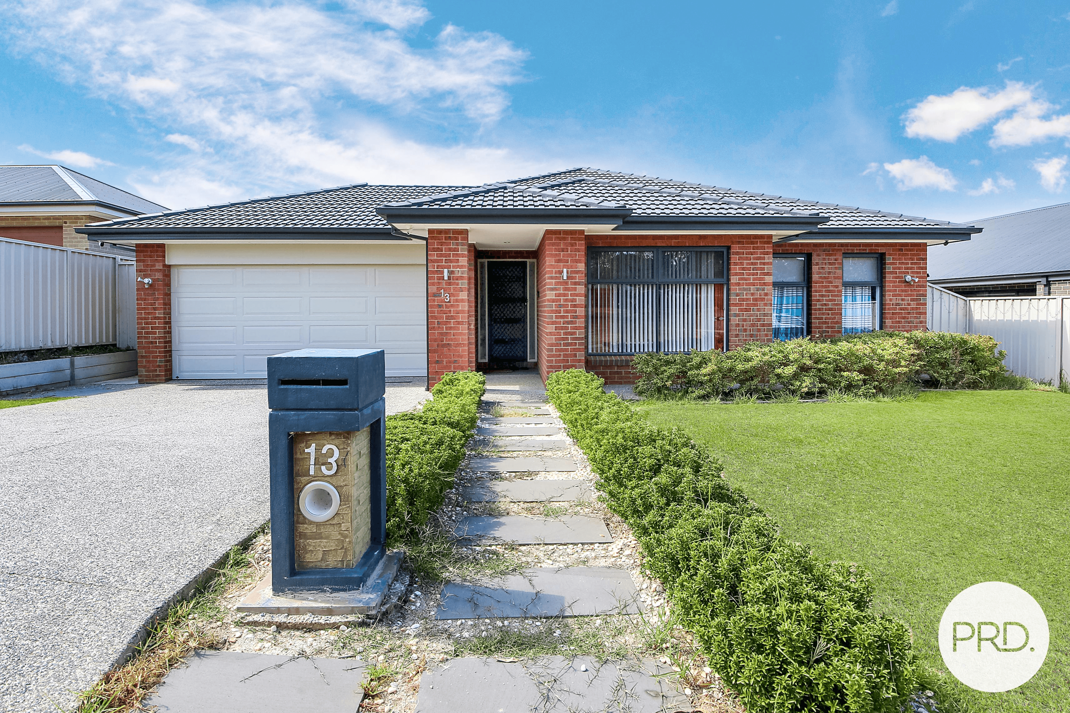 13 Eyre Court, LAVINGTON, NSW 2641