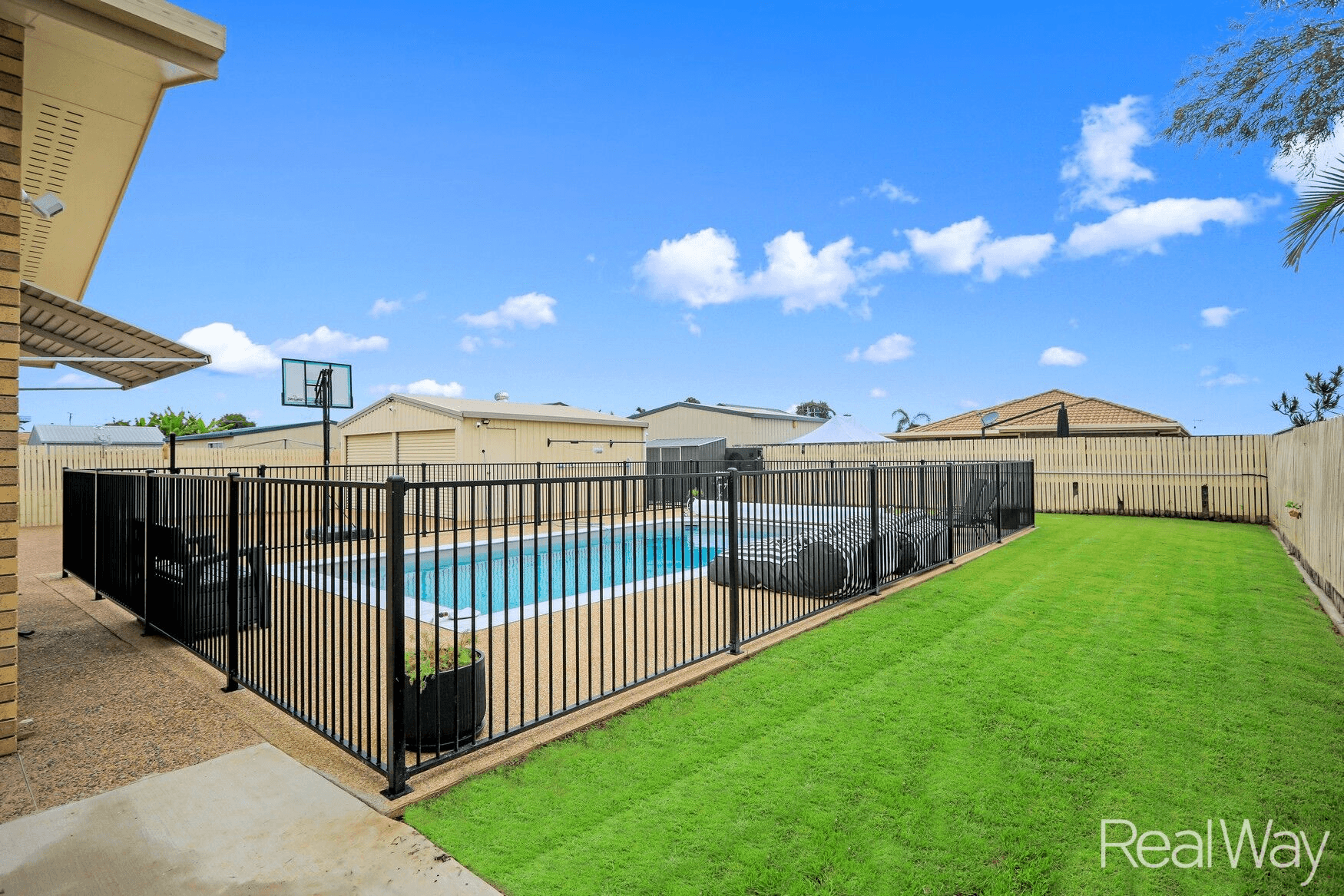 9 Sweeney Street, Bundaberg North, QLD 4670
