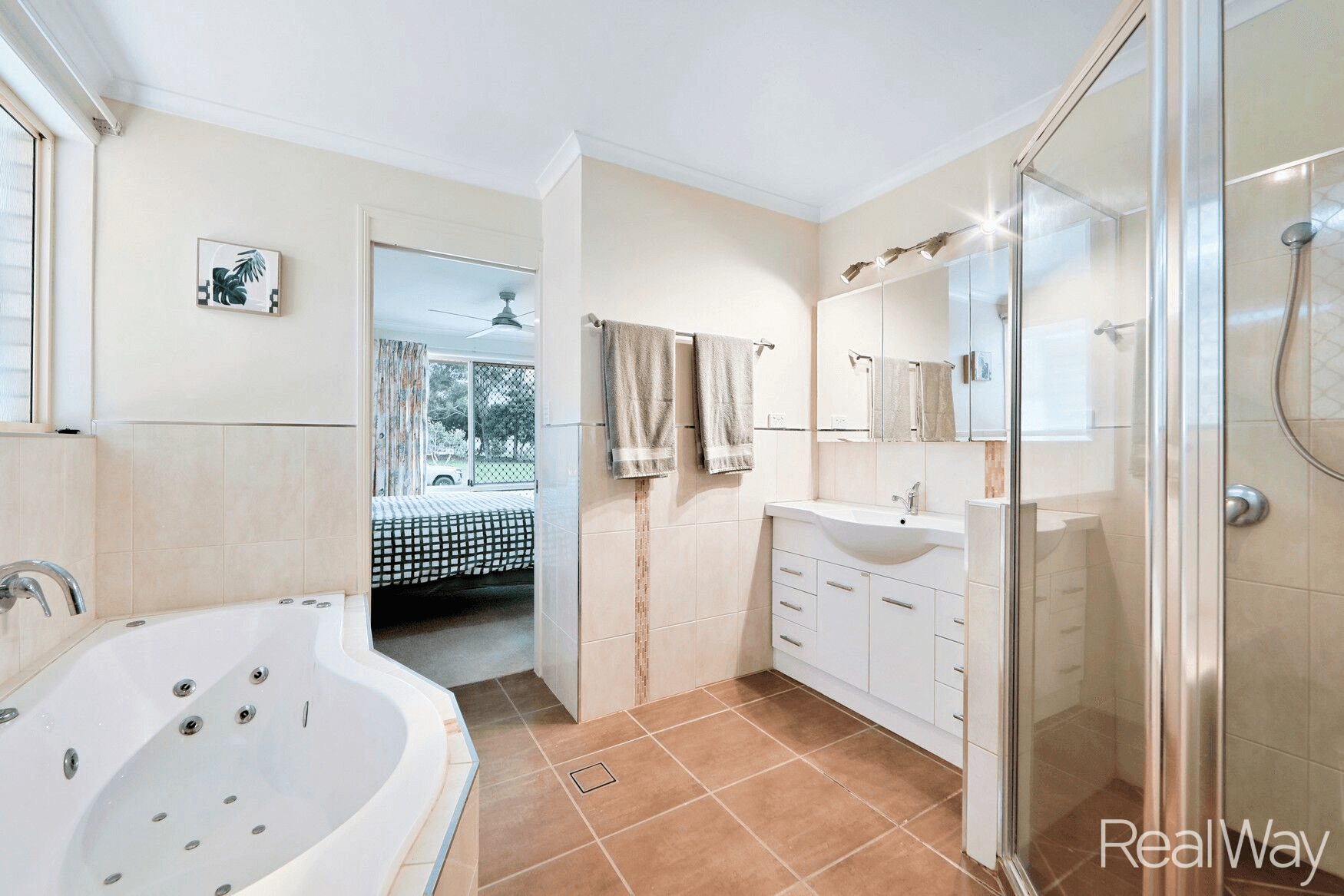 9 Sweeney Street, Bundaberg North, QLD 4670