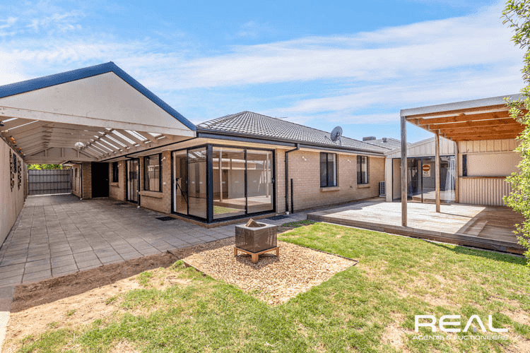 12 Lucy Drive, MUNNO PARA WEST, SA 5115