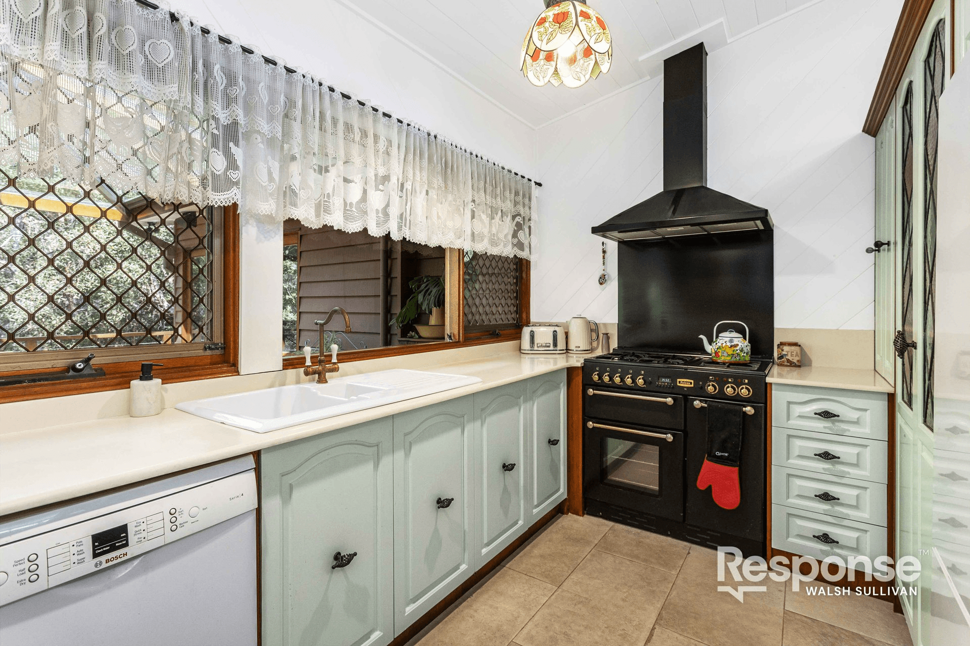 6 Rutherglen Avenue, Northmead, NSW 2152