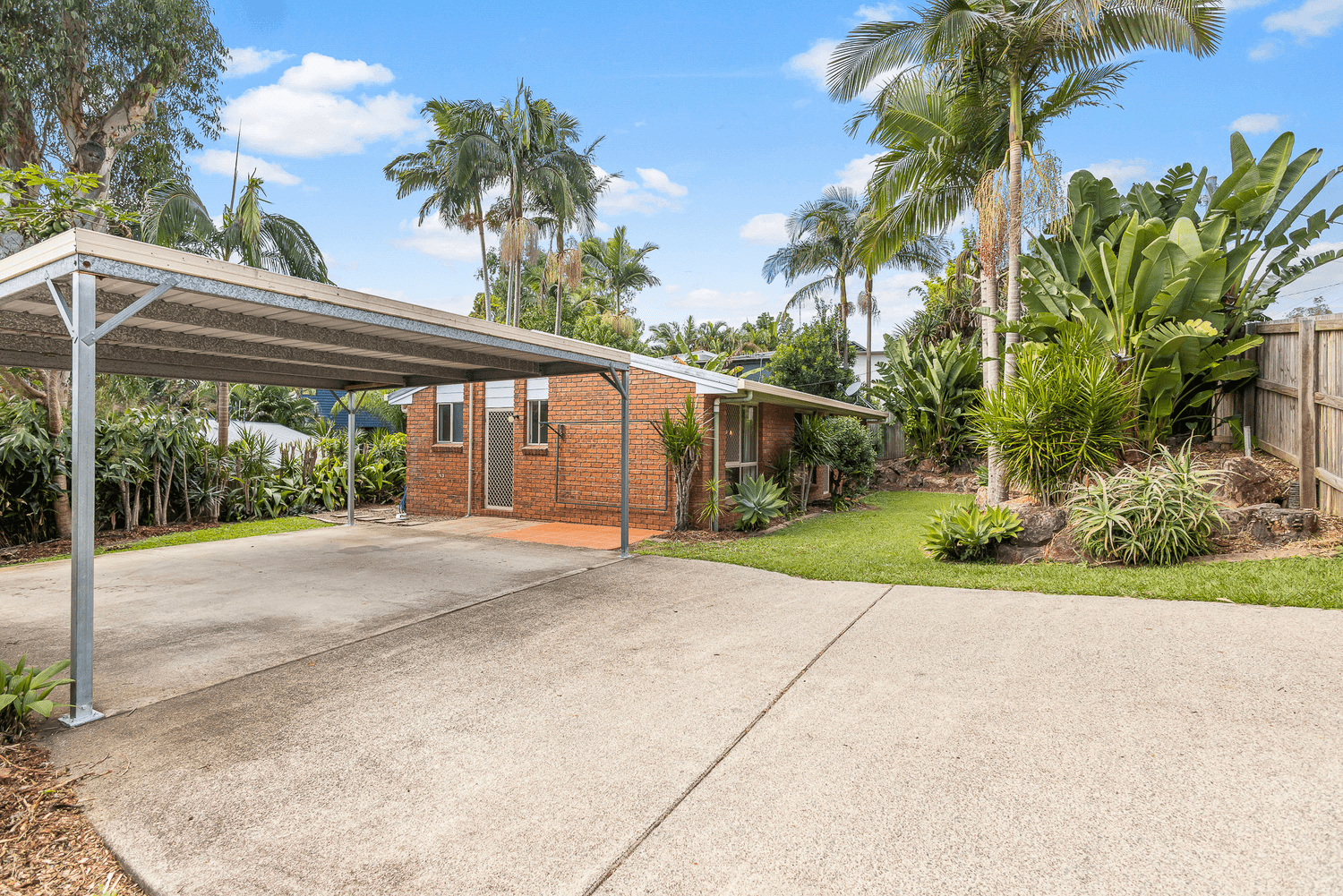 3 Tanah Steet West, Mount Coolum, QLD 4573