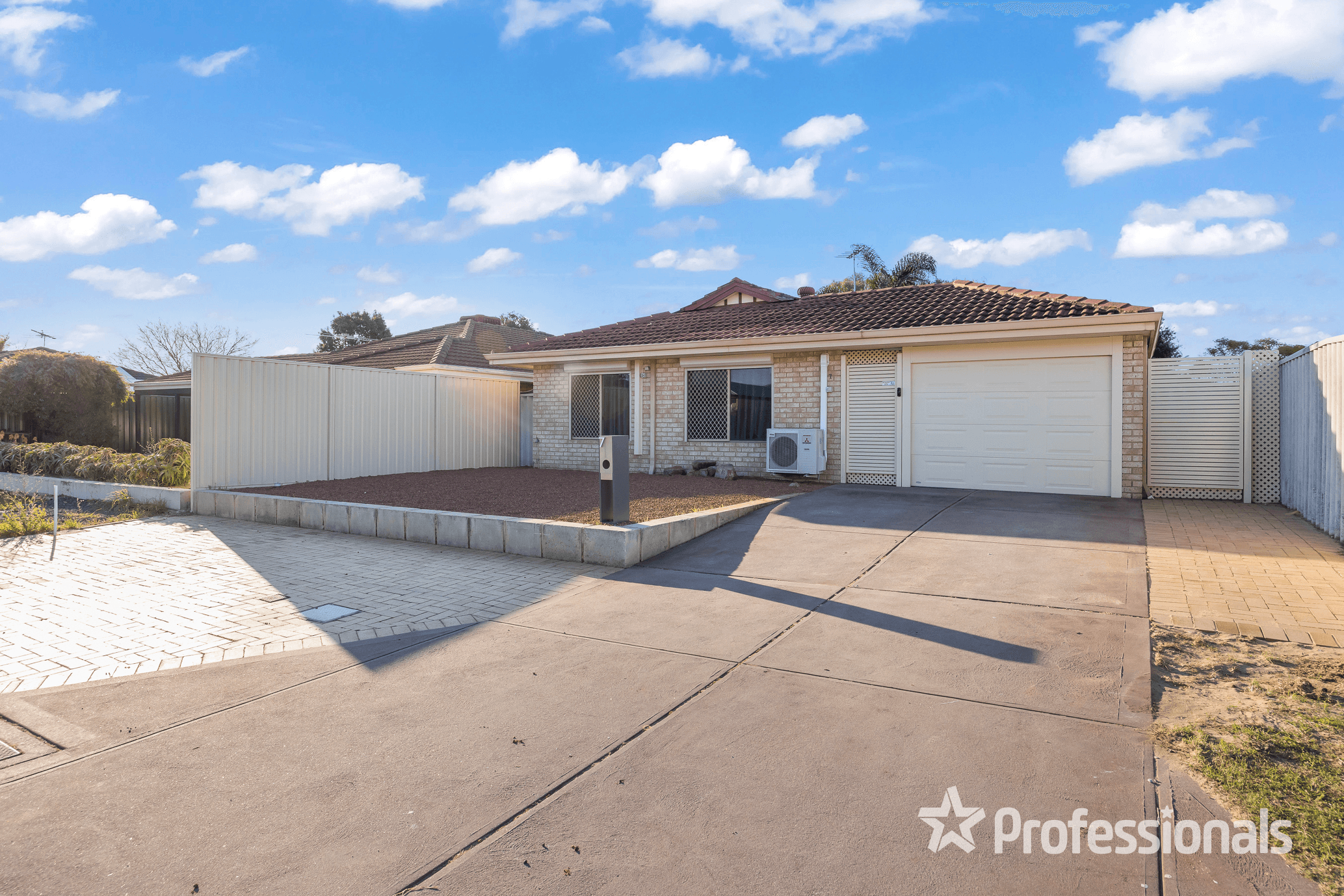 7 Wessells Elbow, BALLAJURA, WA 6066