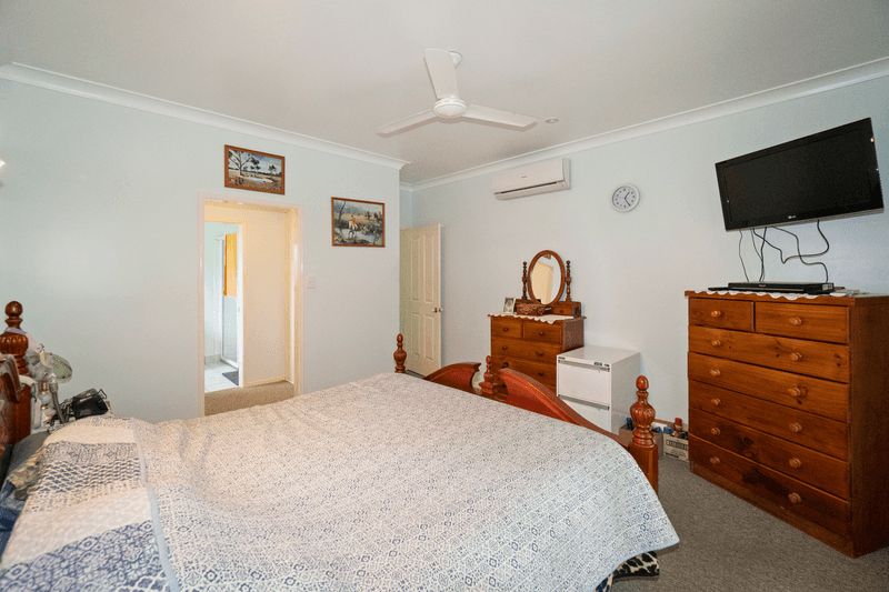 10 Parklands Drive, BRANYAN, QLD 4670