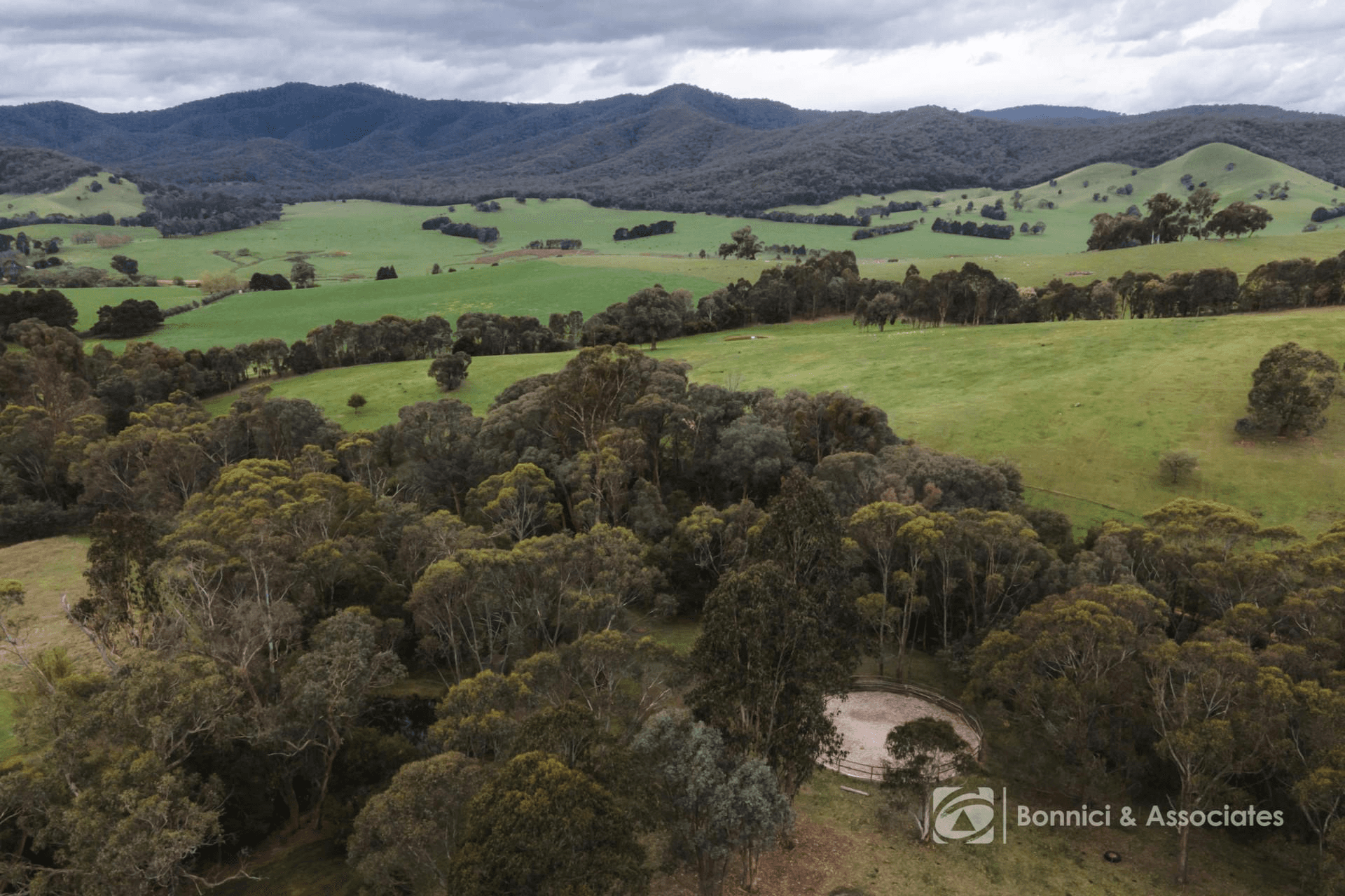 149 Waterfall Creek Road, Tallangatta Valley, VIC 3701