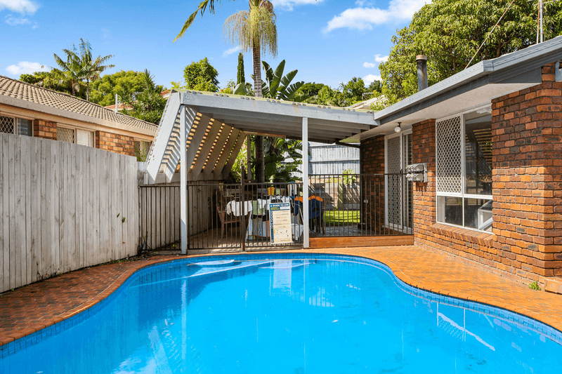 27 Amaroo Drive, Banora Point, NSW 2486