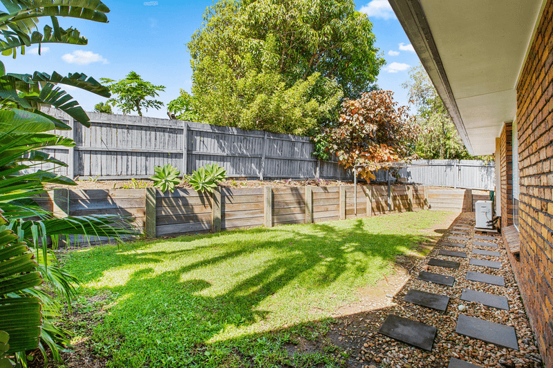 27 Amaroo Drive, Banora Point, NSW 2486