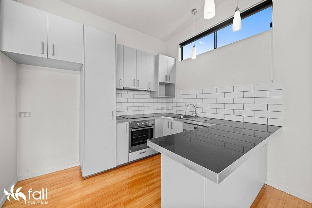 11 Fifth Avenue, DODGES FERRY, TAS 7173