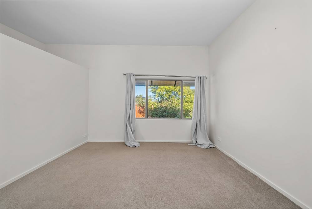 11 Fifth Avenue, DODGES FERRY, TAS 7173