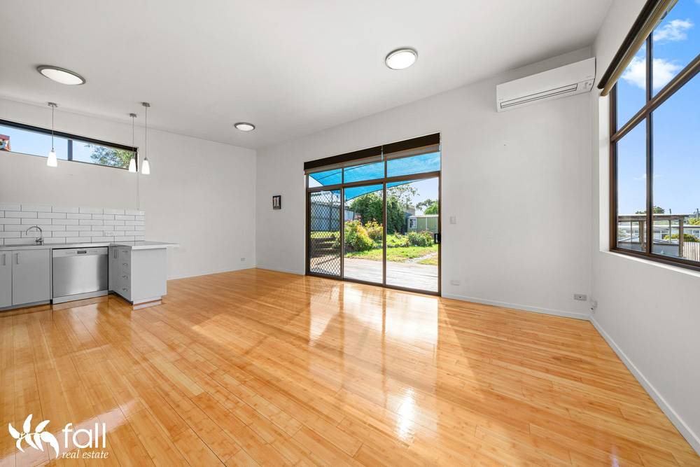 11 Fifth Avenue, DODGES FERRY, TAS 7173