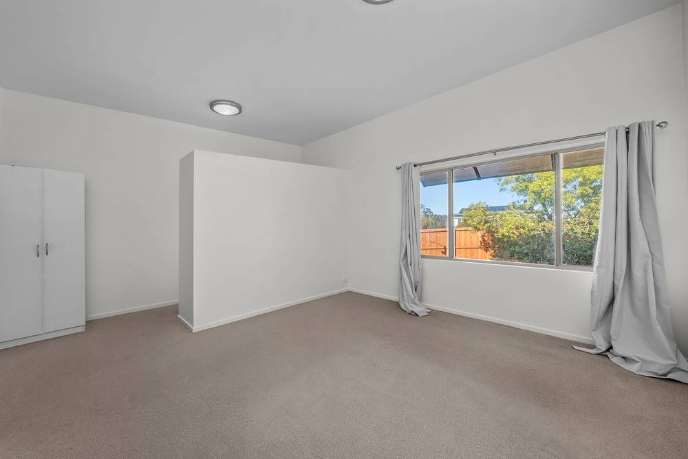 11 Fifth Avenue, DODGES FERRY, TAS 7173