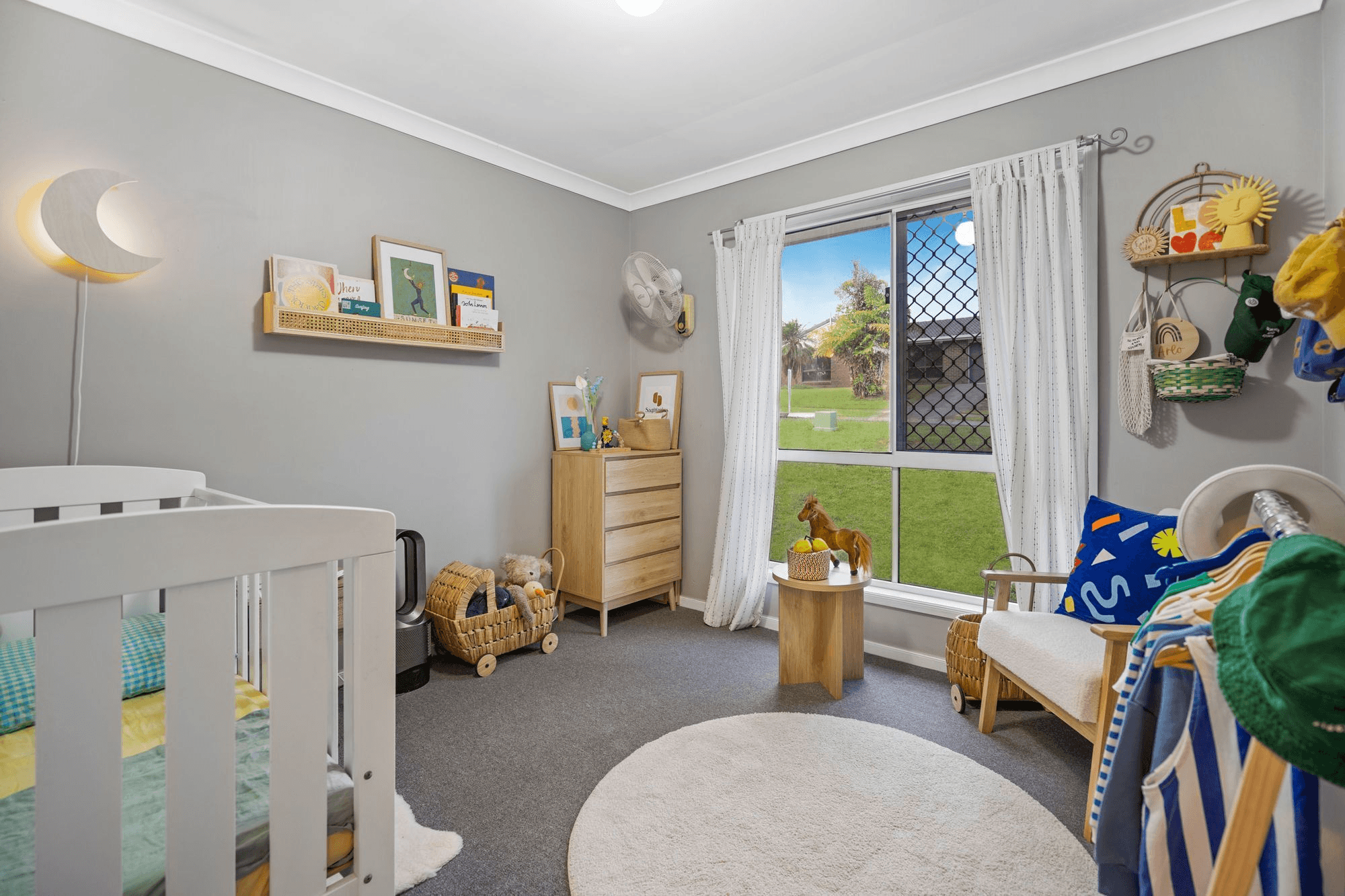 8 Lutton Court, BORONIA HEIGHTS, QLD 4124