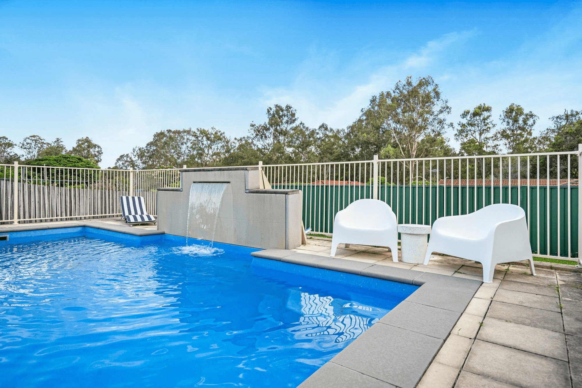 8 Lutton Court, BORONIA HEIGHTS, QLD 4124