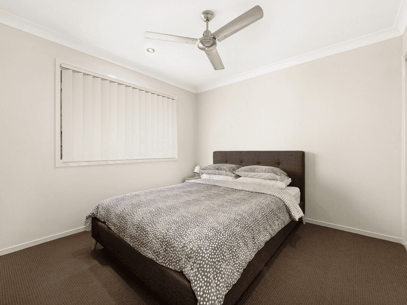 6 Brady Court, ORMEAU, QLD 4208