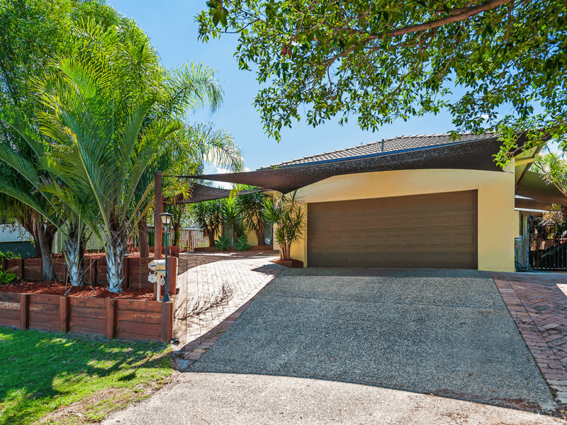 6 Sandow Street, Pacific Pines, QLD 4211