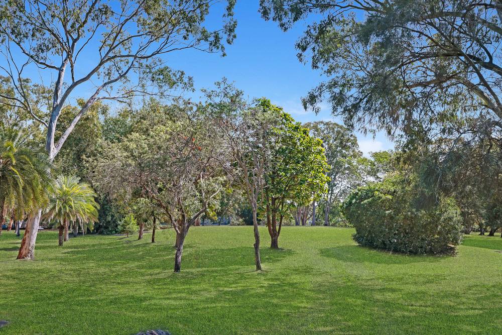 27/7-15 Monte Carlo Avenue, Surfers Paradise, QLD 4217