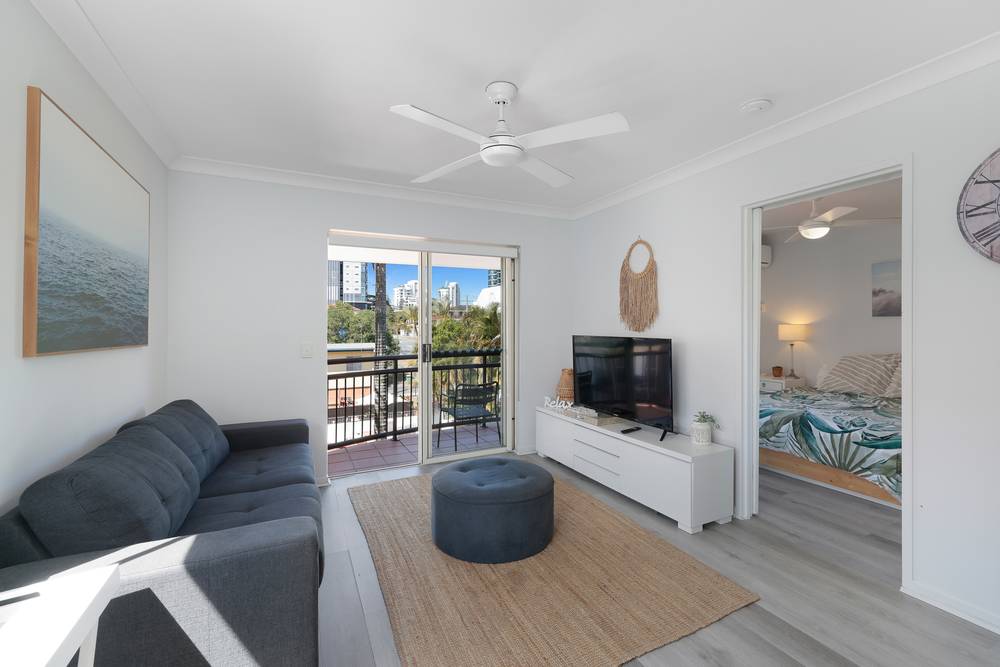 27/7-15 Monte Carlo Avenue, Surfers Paradise, QLD 4217