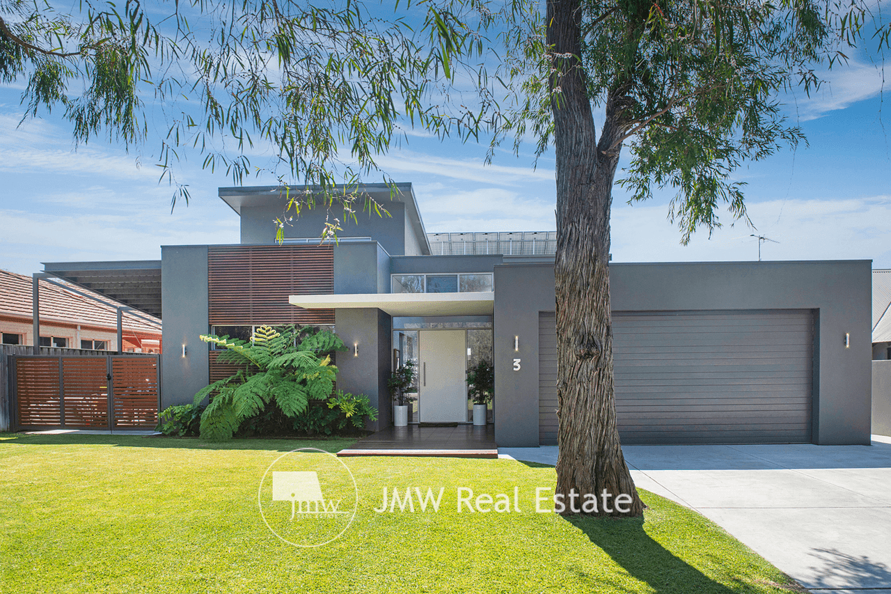 3 Pine Court, QUINDALUP, WA 6281