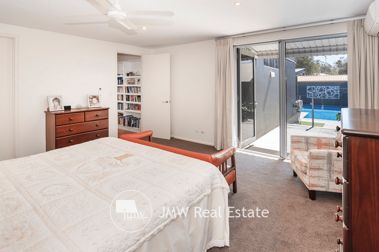 3 Pine Court, QUINDALUP, WA 6281