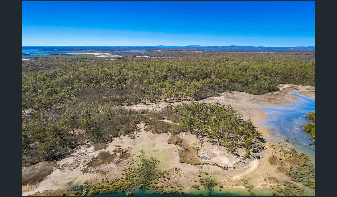 1 Intrepid Drive, FORESHORES, QLD 4678