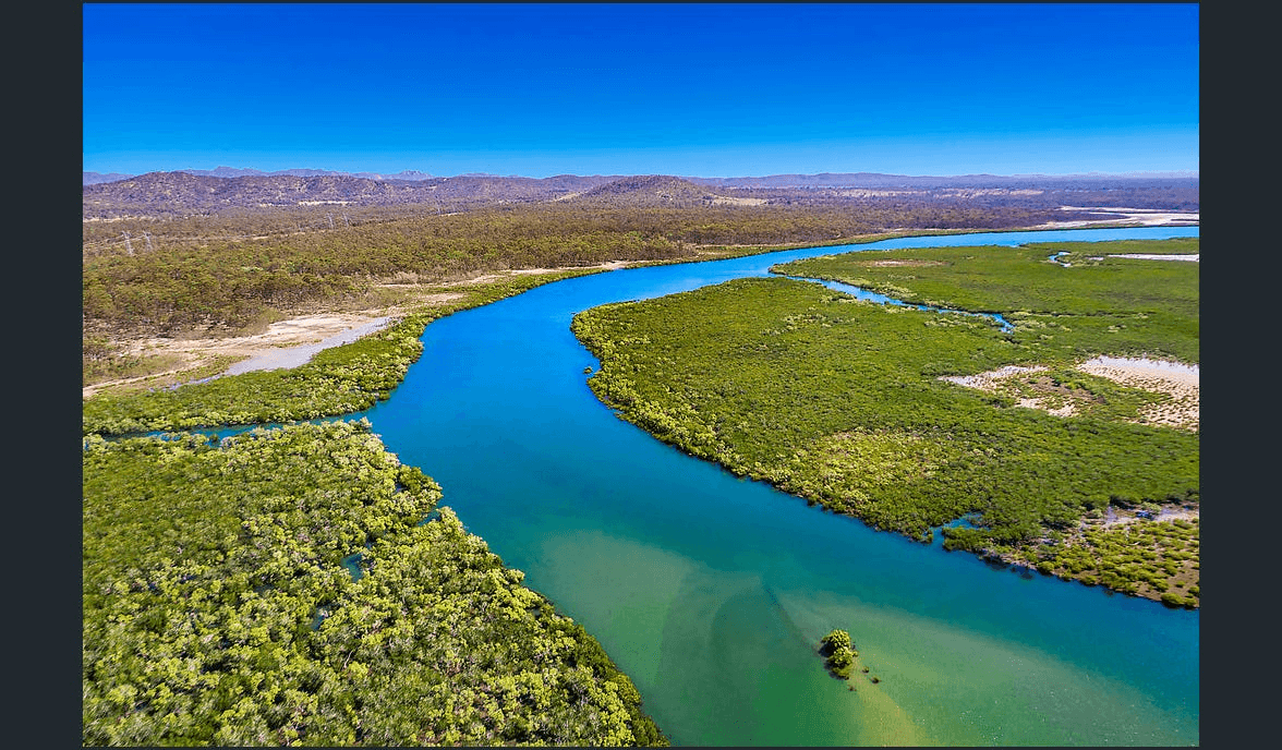 1 Intrepid Drive, FORESHORES, QLD 4678