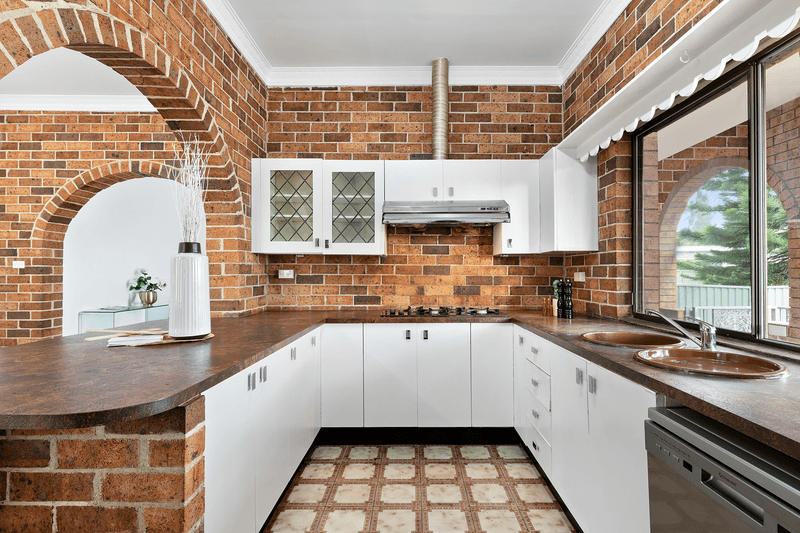 37 Ercildoune Avenue, Beverley Park, NSW 2217