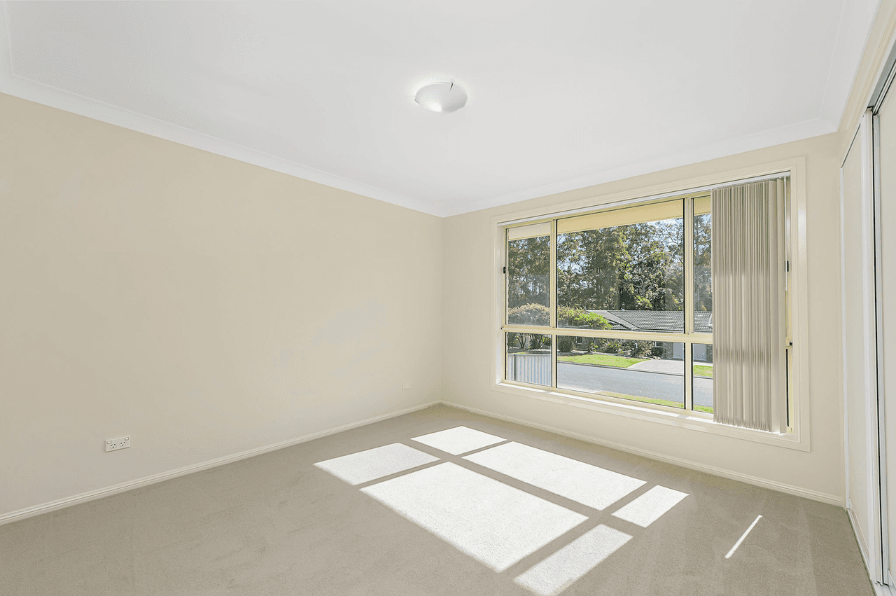 5 Stockwhip Place, WAUCHOPE, NSW 2446