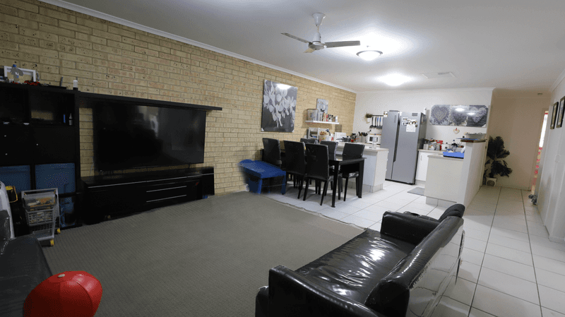 1/25-29 Bourke Street, WATERFORD WEST, QLD 4133