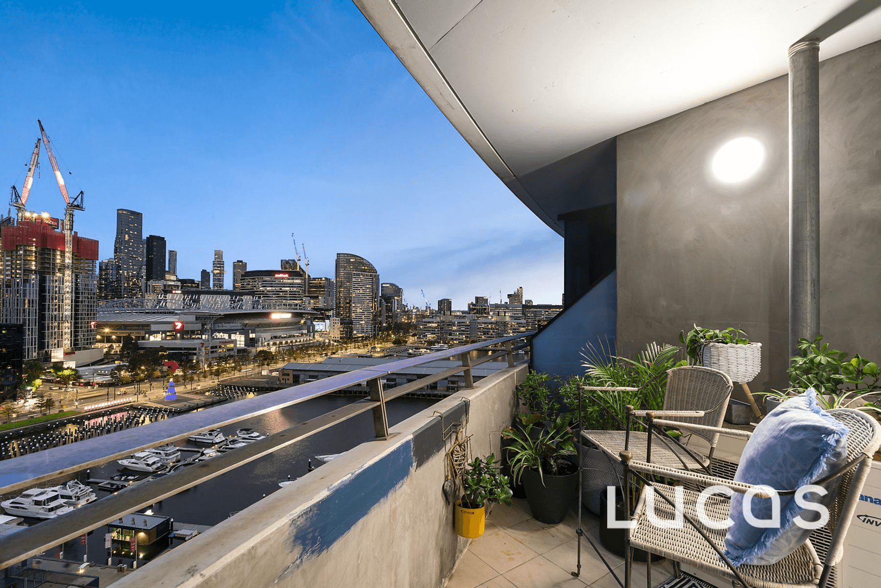 1503/15 Caravel Lane, DOCKLANDS, VIC 3008