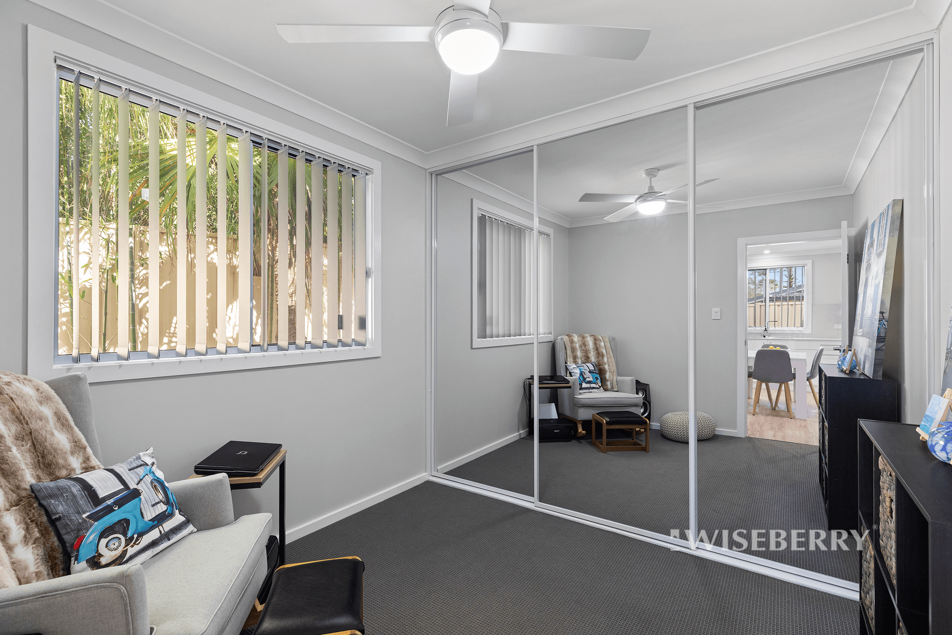 84 & 84a Emu Drive, San Remo, NSW 2262