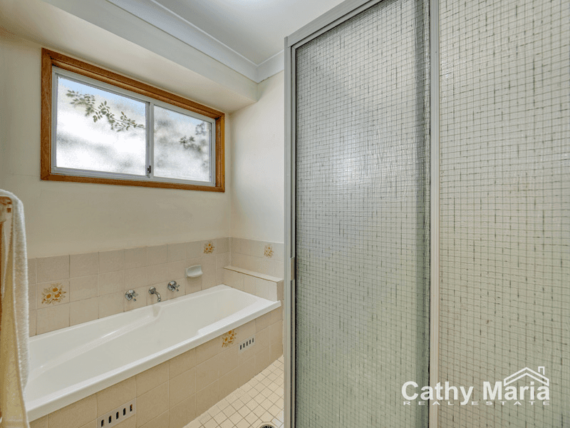 14 Eliot Street, MANNERING PARK, NSW 2259