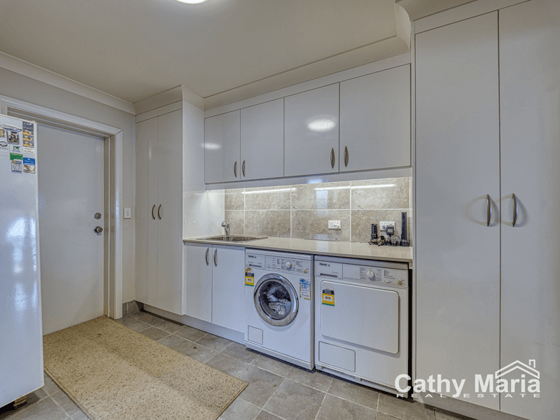 10 Montrose Street, MANNERING PARK, NSW 2259