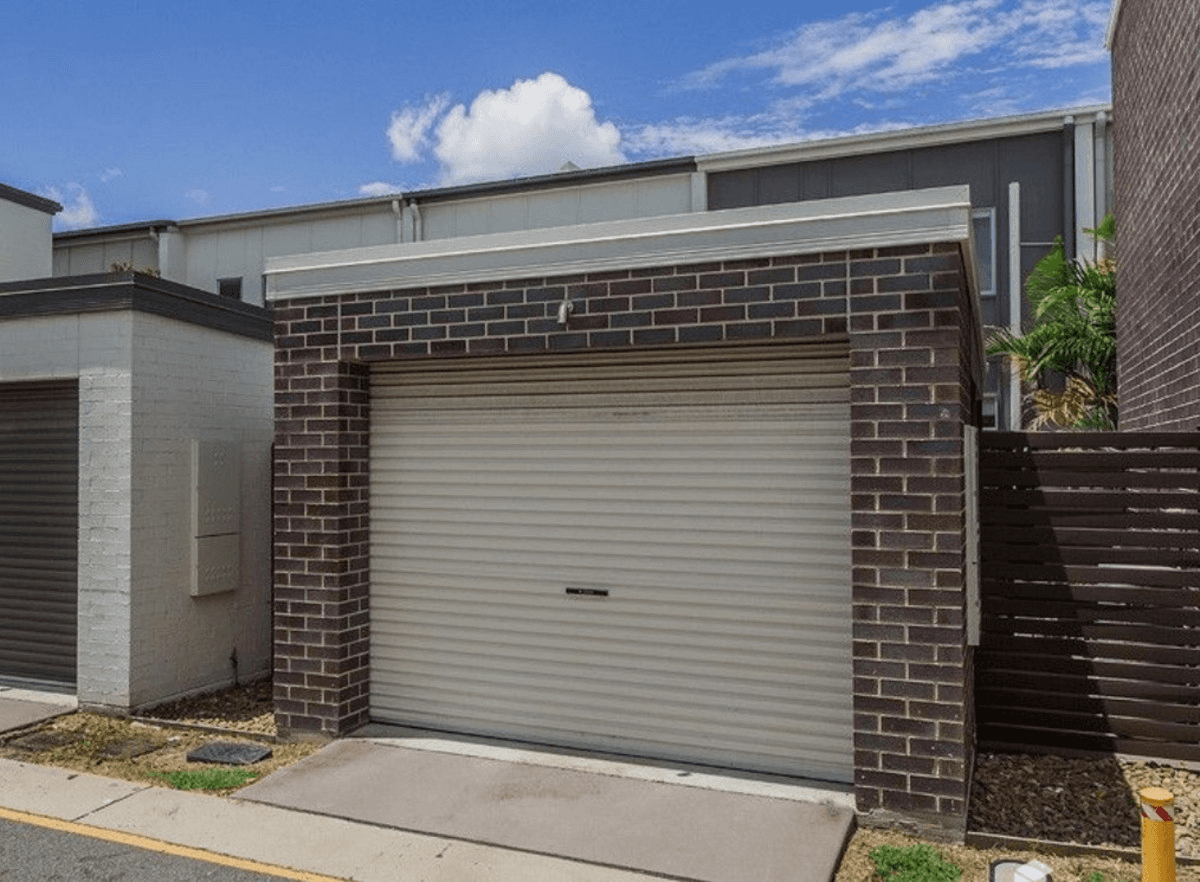 11 Emily Way, Varsity Lakes, QLD 4227