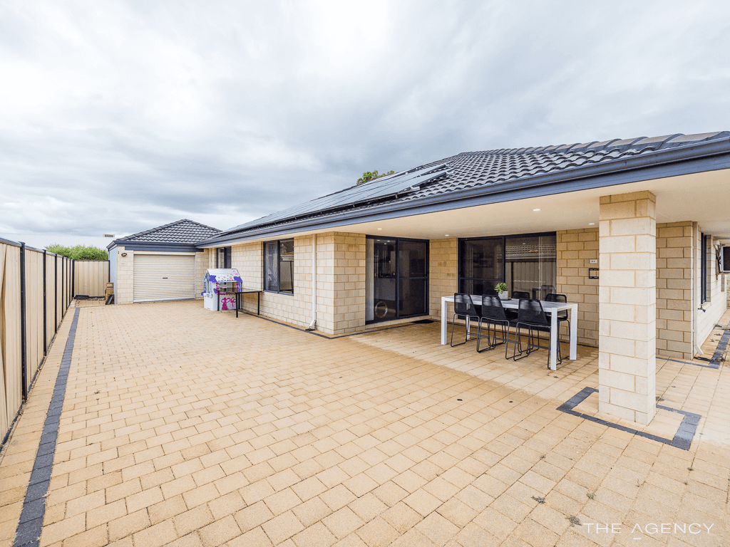 59 Lauderdale Ramble, Carramar, WA 6031