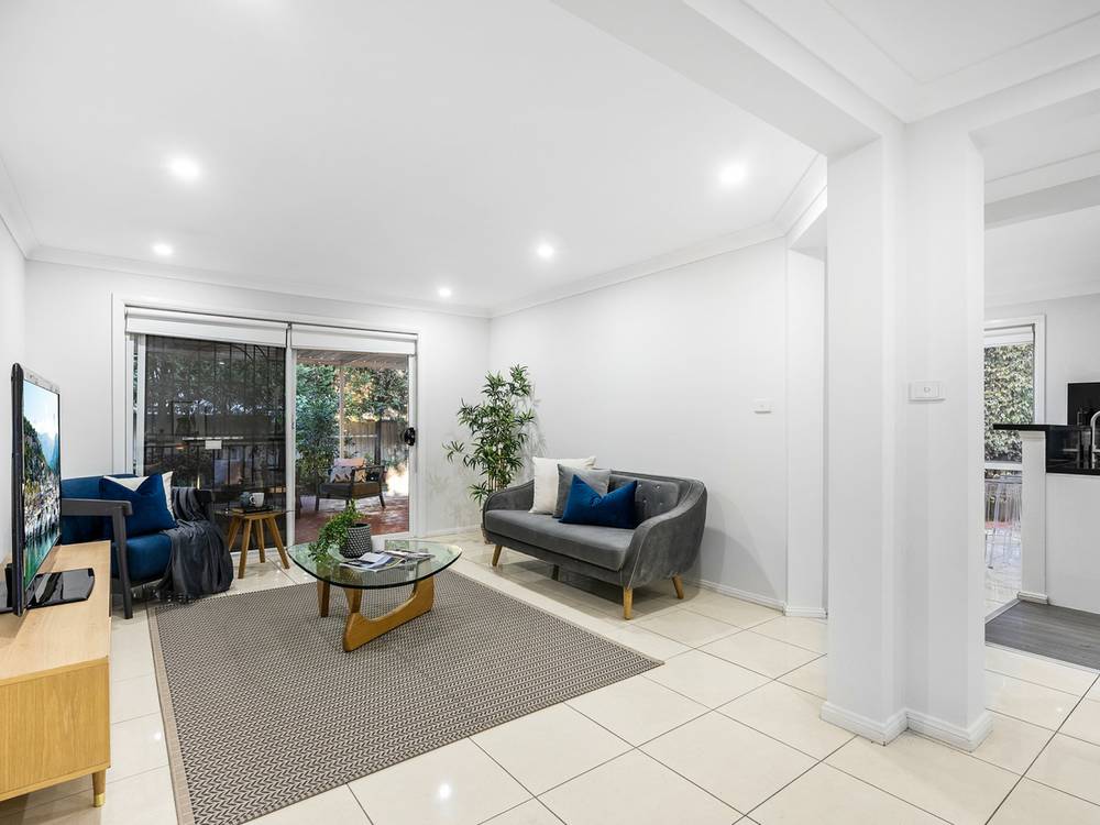 10 Callabona Ave, WOODCROFT, NSW 2767